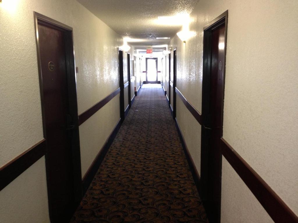 Brentwood Inn & Suites 홉스 외부 사진