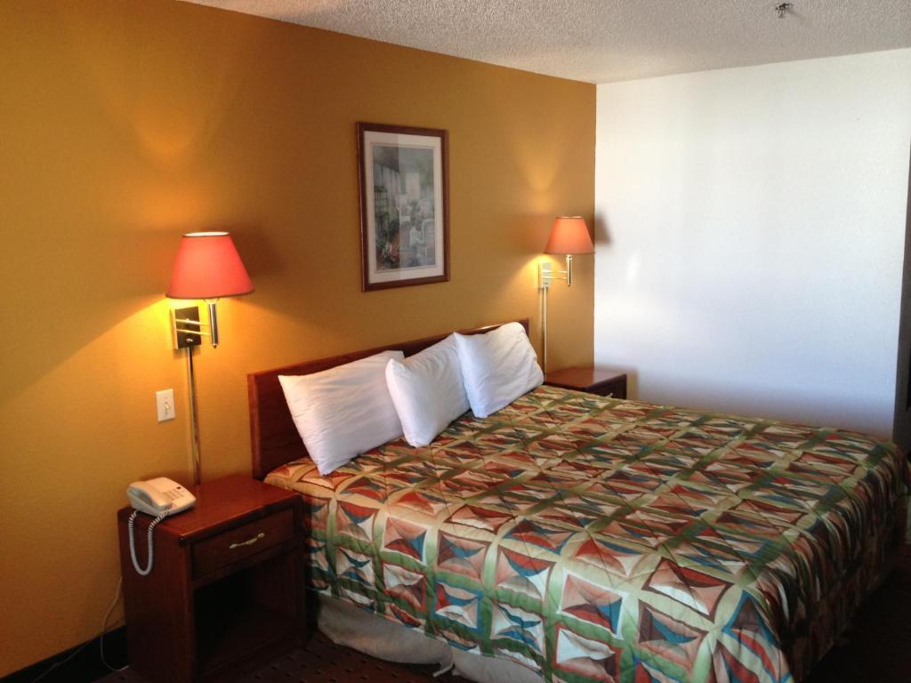 Brentwood Inn & Suites 홉스 외부 사진
