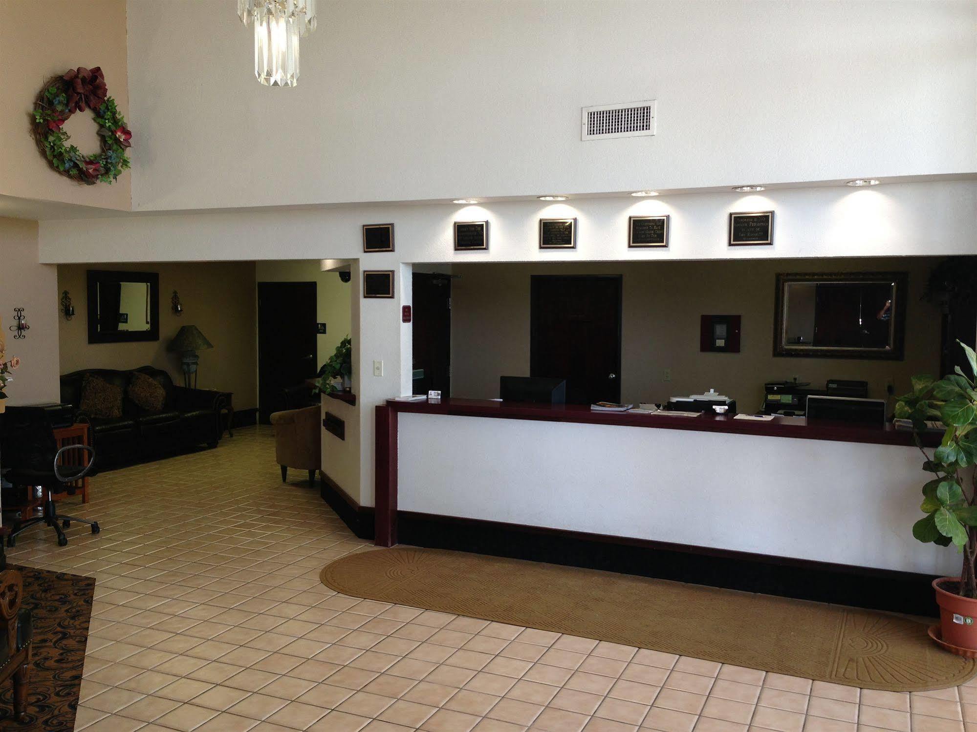 Brentwood Inn & Suites 홉스 외부 사진