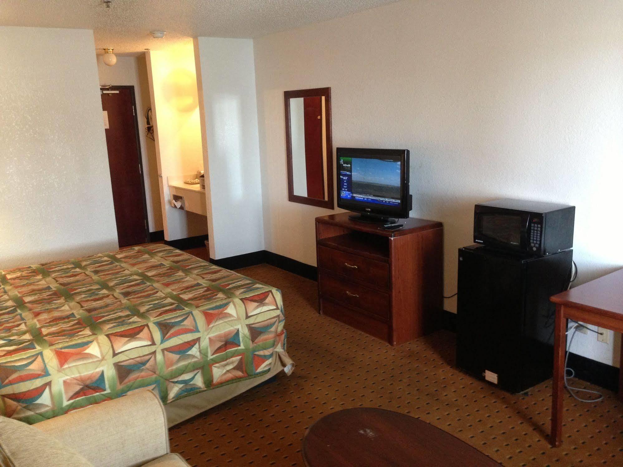 Brentwood Inn & Suites 홉스 외부 사진