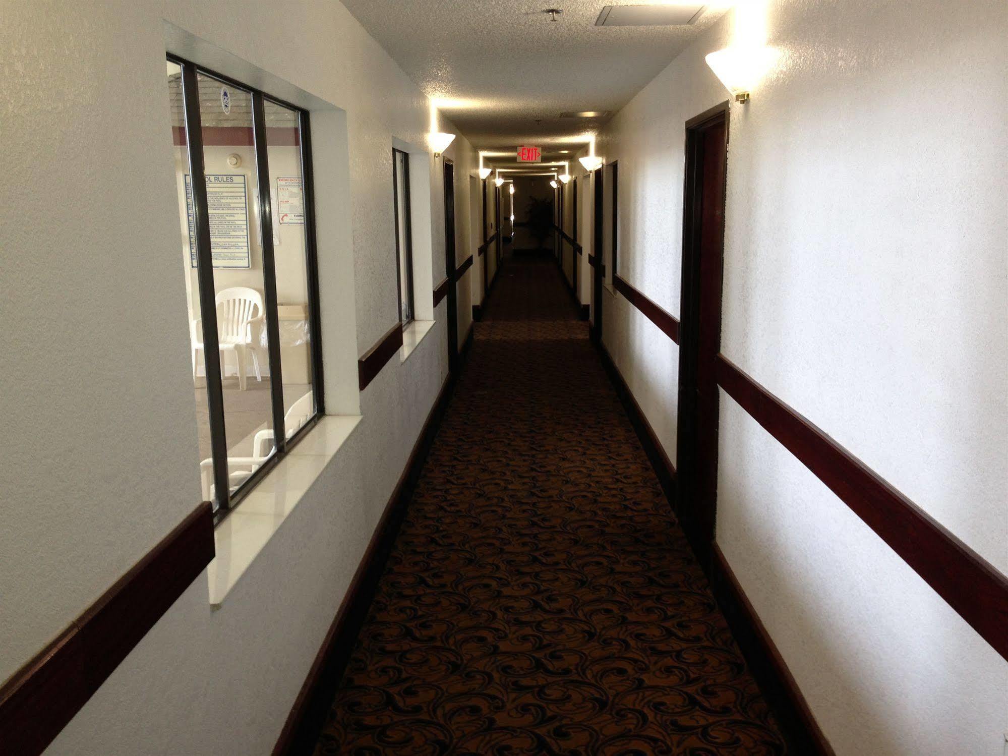 Brentwood Inn & Suites 홉스 외부 사진